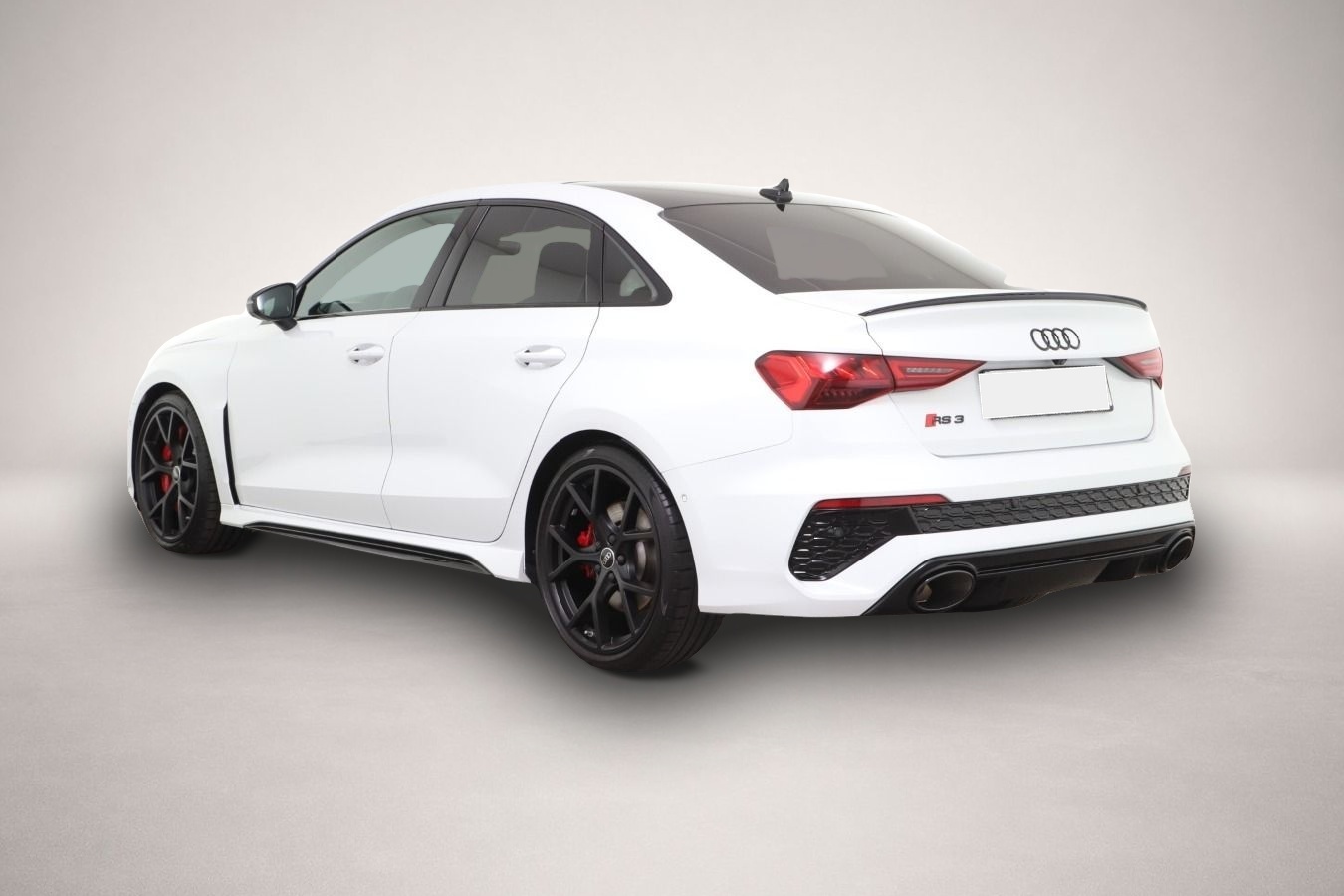 Bild 4 Audi RS3 Limousine 2.5 TFSI Q S tronic LED/ACC/HuD/36