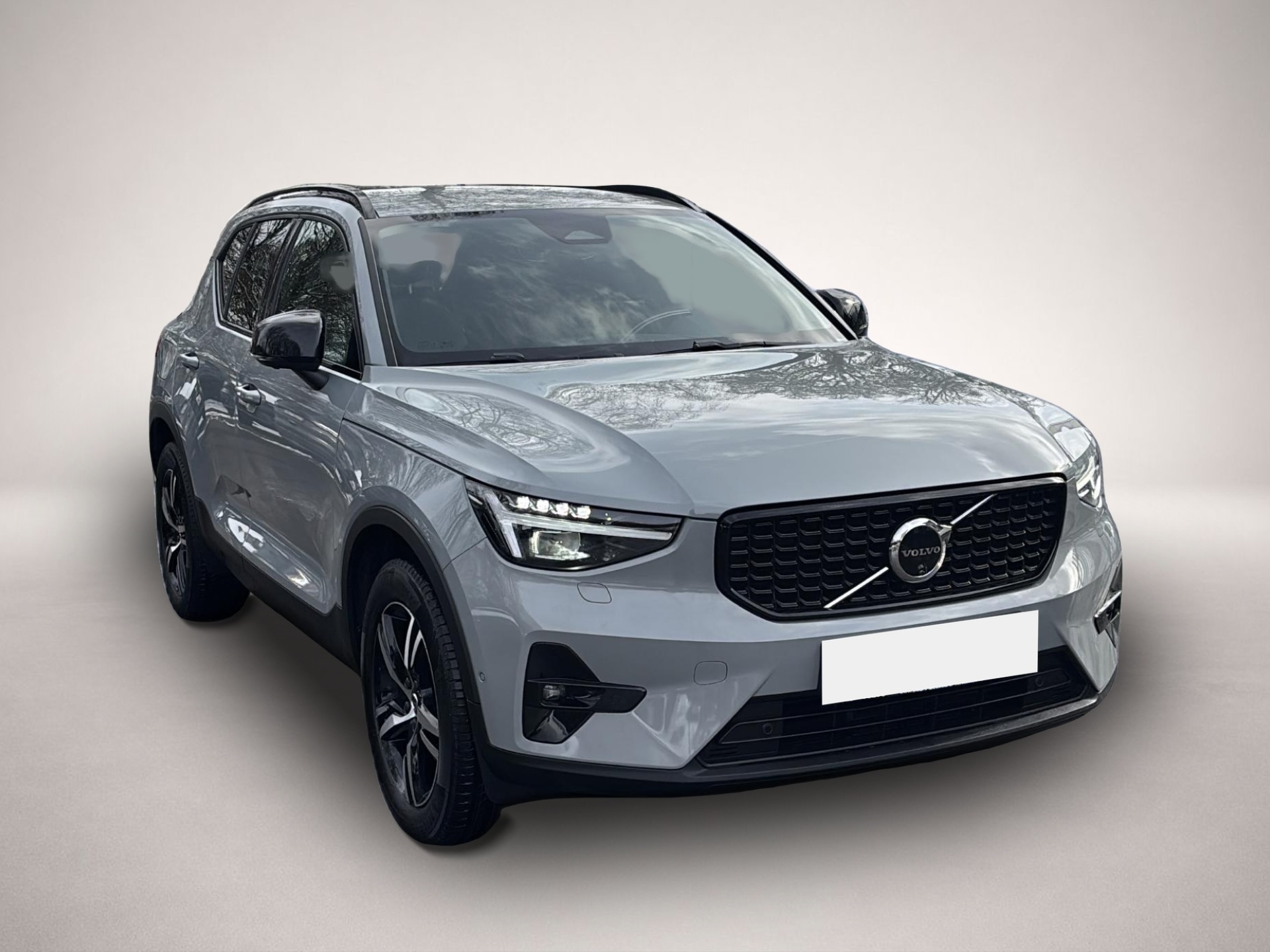 Volvo XC40 XC40 B4 (Benzin) Plus Dark 2WD Automatik Bluetoo - Thumbnail 4