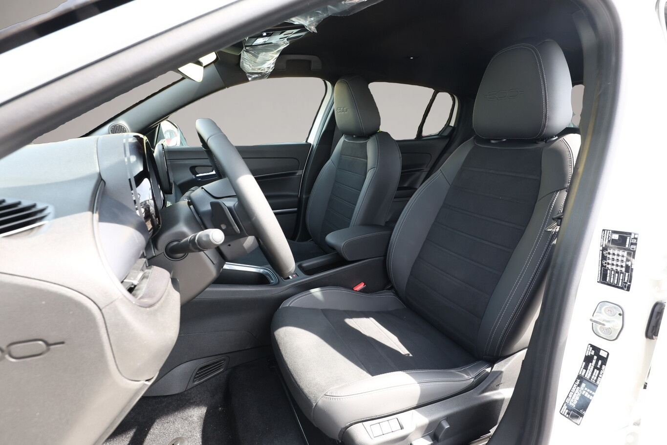 Bild 5 Fiat 600 Hybrid Sport SHZ ACC Kam Keyl PDC PrivG Bi-C