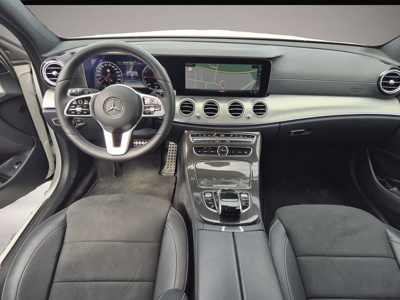 Bild 7 Mercedes-Benz E 300 de T AMG Line Multibeam Distronic Widescr.