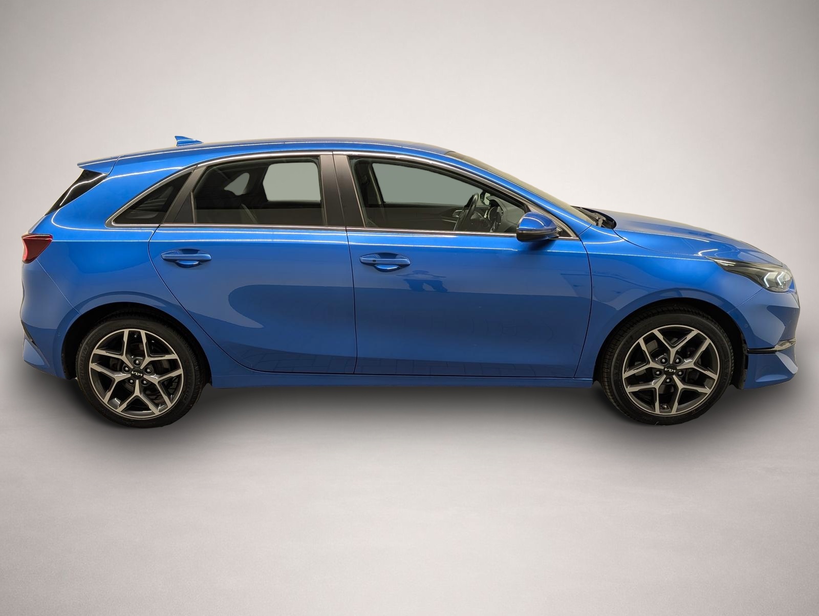 Bild 5 Kia cee'd / Ceed Spirit LED/Navi/JBL/SHZ/Kam/AHK/GRA/17-LM