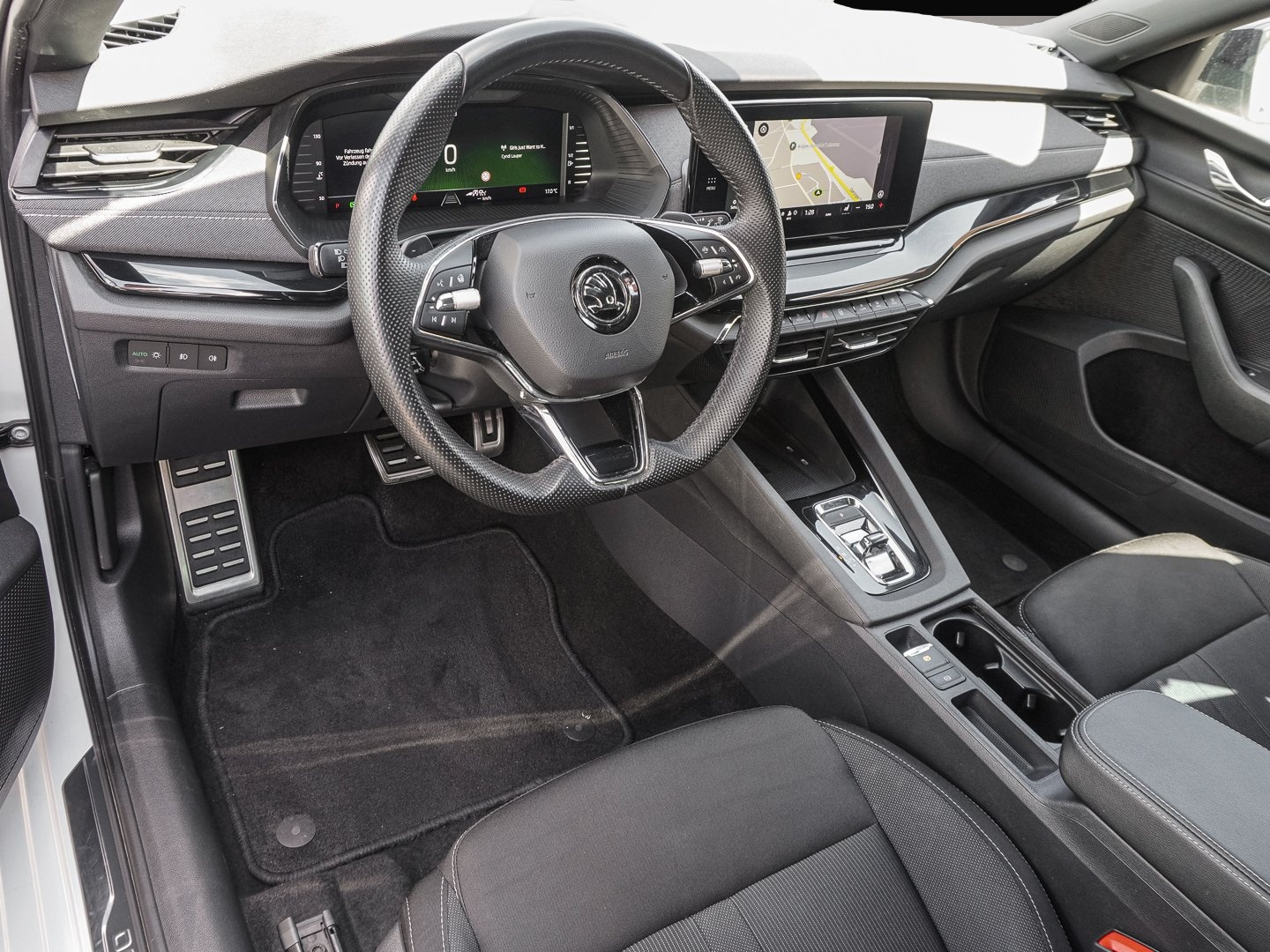 Bild 7 Skoda Octavia Combi 2.0 TDI DSG Sportline