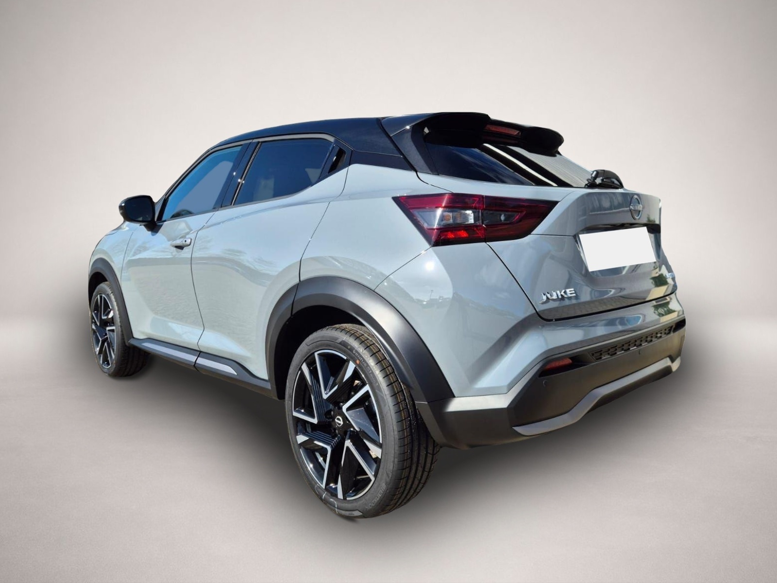 Fotografie Nissan Juke 1.0 DIG-T 114PS N-Design Automatik Teil-Le