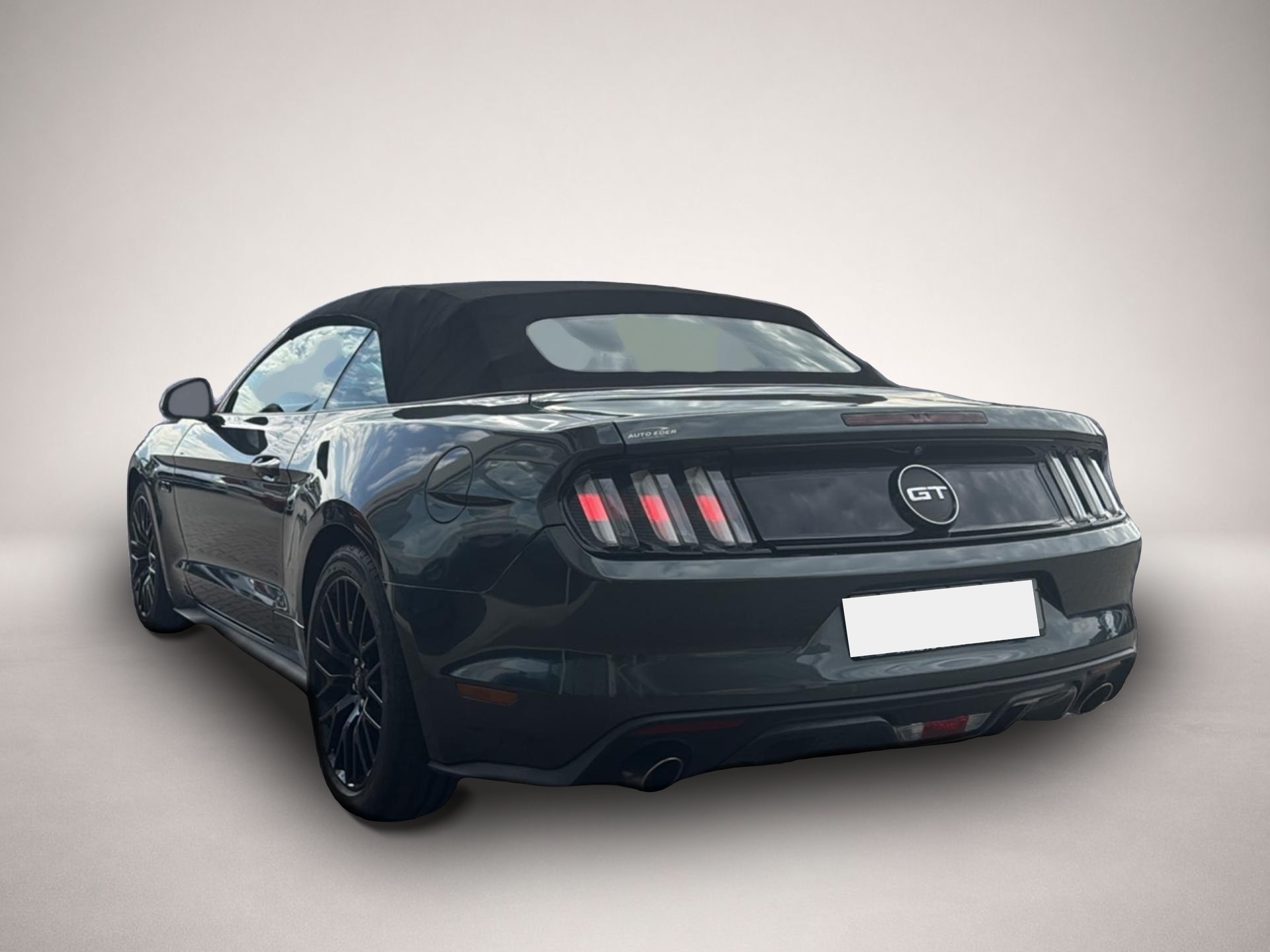 Fotografie 2 des Ford Mustang GT 5.0 Convertible Automatik Xenon Leder