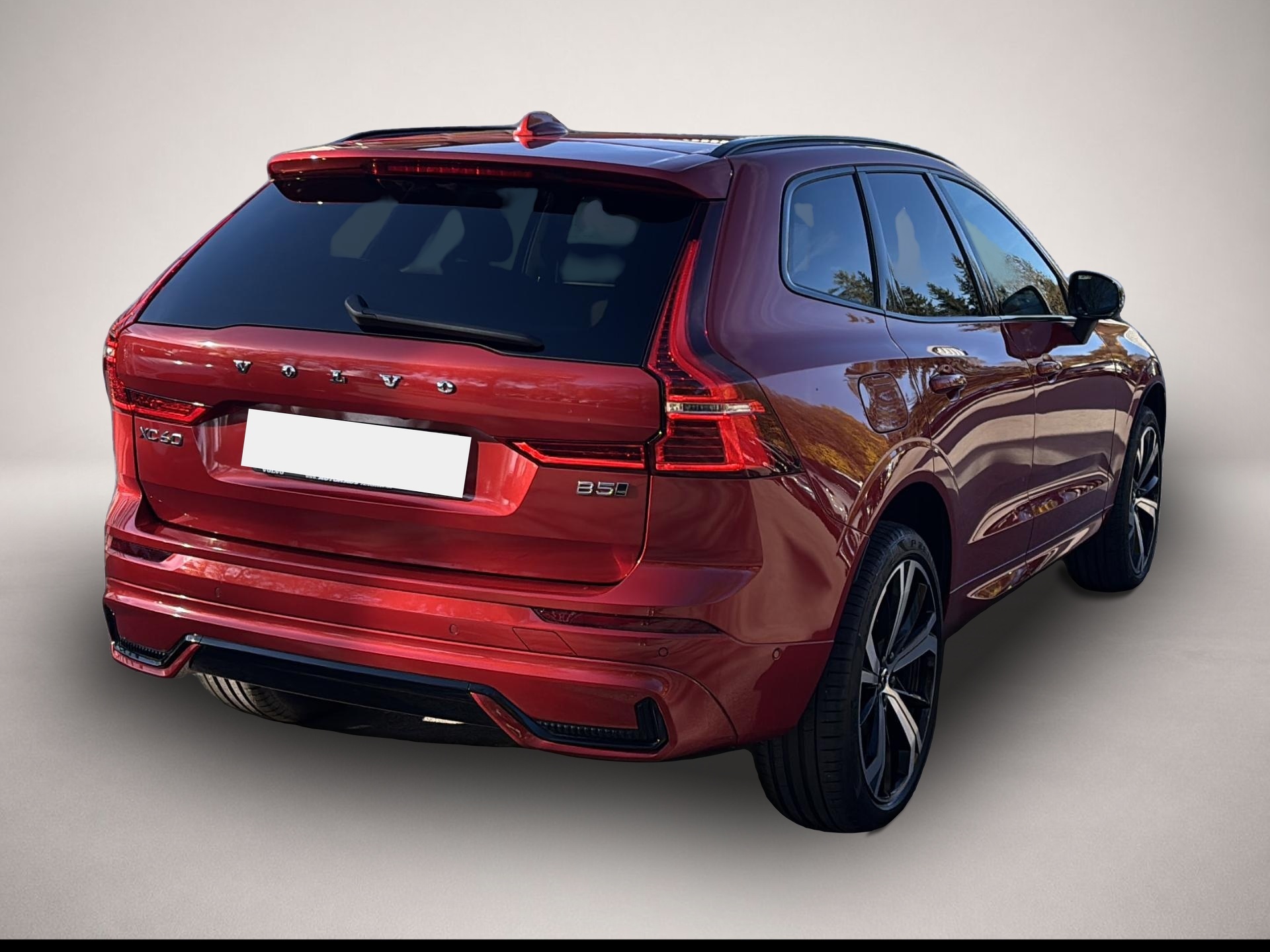 Bild 3 Volvo XC60 B5 (Benzin) Ultra Dark AWD Automatik Navi L