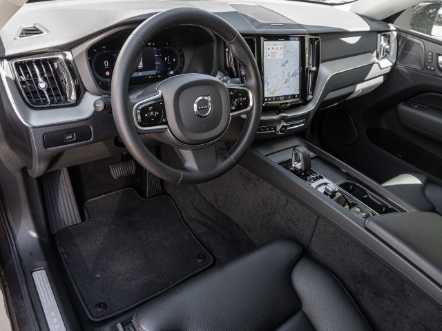 Bild 7 Volvo XC60 Plus Dark 2WD Digitales Cockpit Memory Sitz