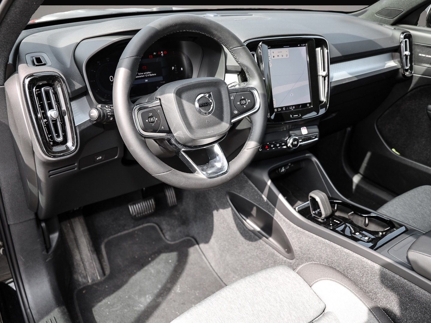 Bild 3 Volvo XC40 Plus Dark 2WD B3 EU6d digitales Cockpit Mem