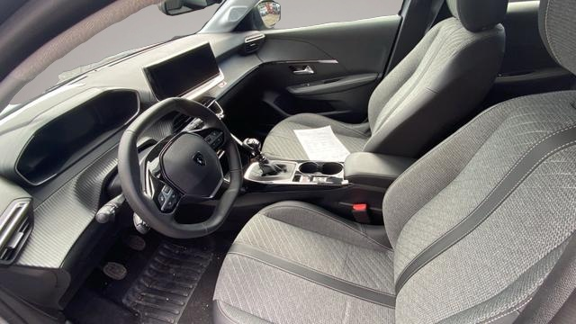 Bild 3 Peugeot 208 100 S&S BVM6 Allure 74 kW (101 PS), Schaltg.