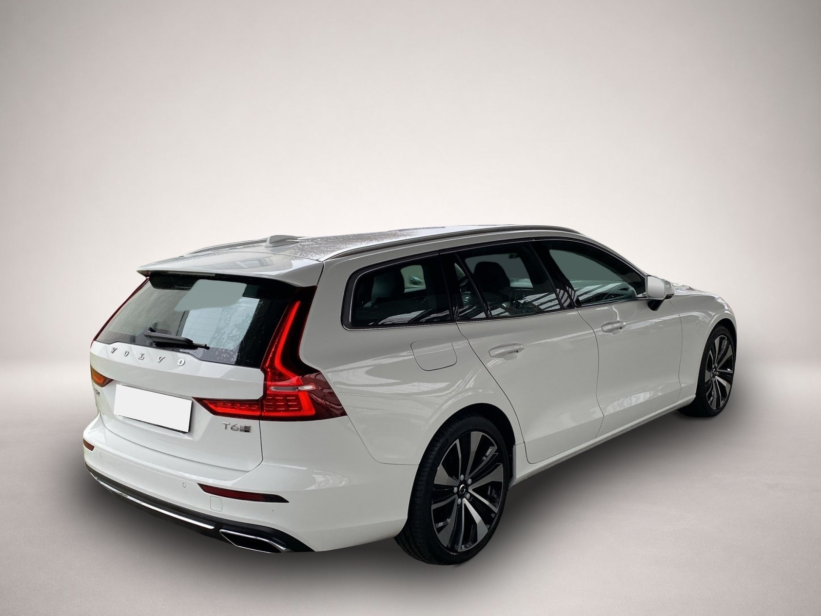 Bild 5 Volvo V60 Inscription T6 AWD WiPa*StHzg*RFK*LKA*DAC*