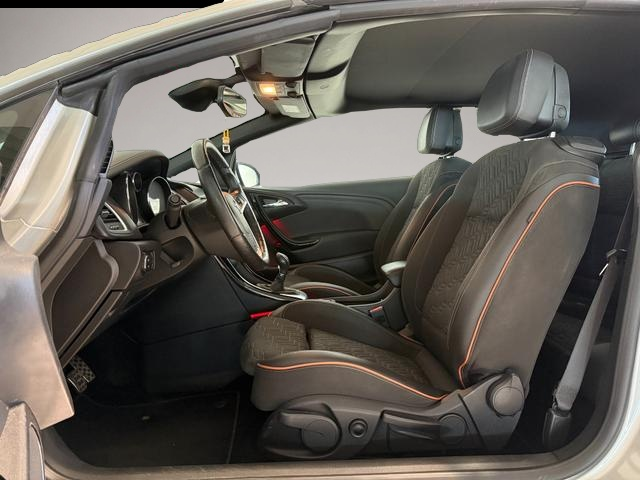 Bild 4 Opel Cascada 1.6 SIDI Turbo Innovation ecoFlex 2-Zo.
