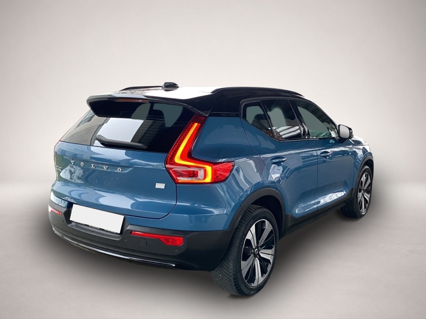 Bild 4 Volvo XC40 P8 Ultimate Recharge Pure SHZ*StHzg*360°*