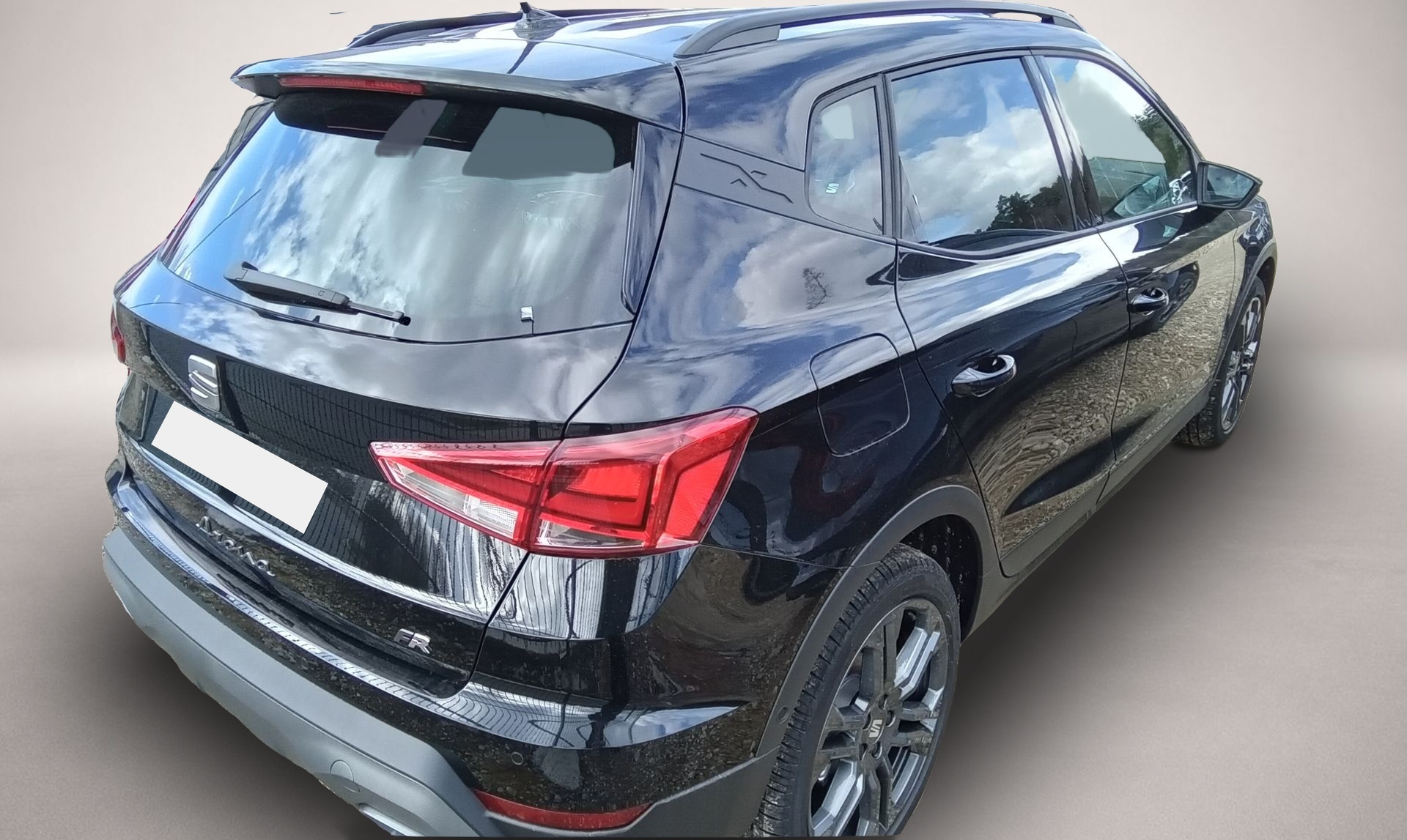 Fotografie des Seat Arona 1.0 TSI 7-Gang-DSG