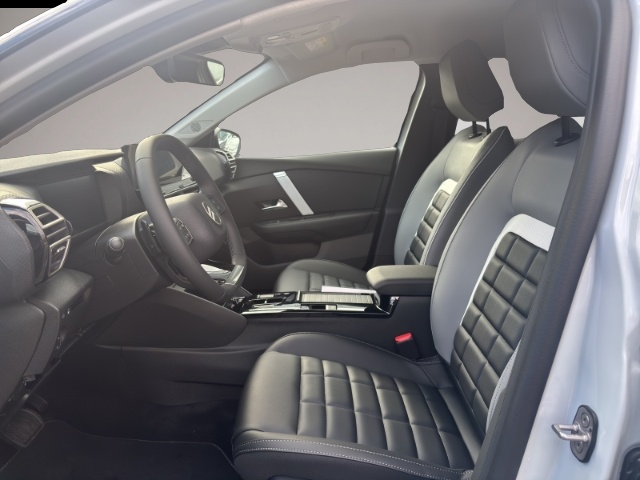 Bild 7 Citroën C4 Max Panodach Navi Digitales Cockpit LED ACC A