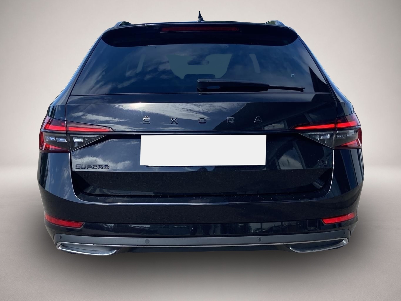 Bild 4 Skoda Superb Combi iV 1.4 TSI DSG Sportline STANDHEIZU