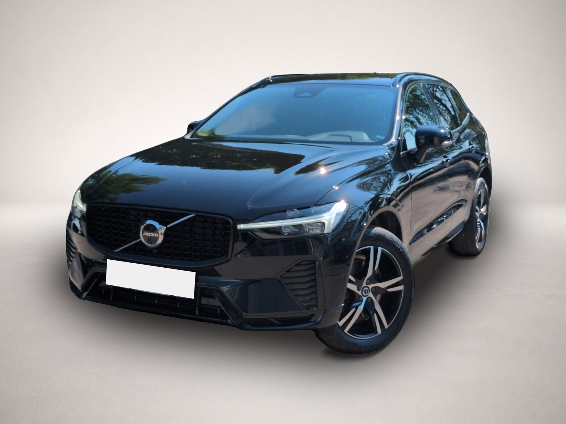 Fotografie Volvo XC60 B4 (Benzin) R-Design 2WDm Automatik Bluetoo