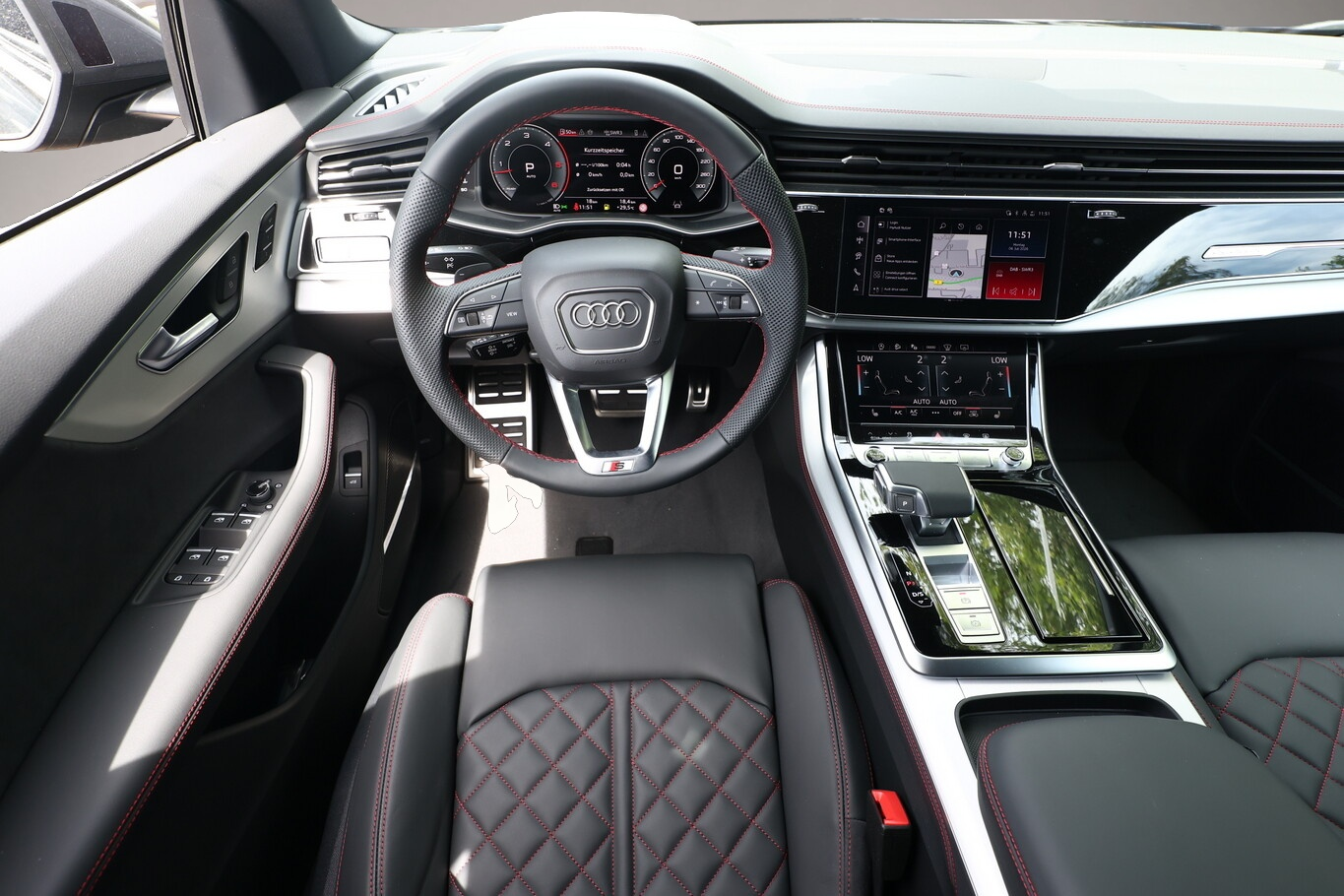 Bild 7 Audi Q8 2xS line LederAmatur 22Z Laser Pano HUD Klim4