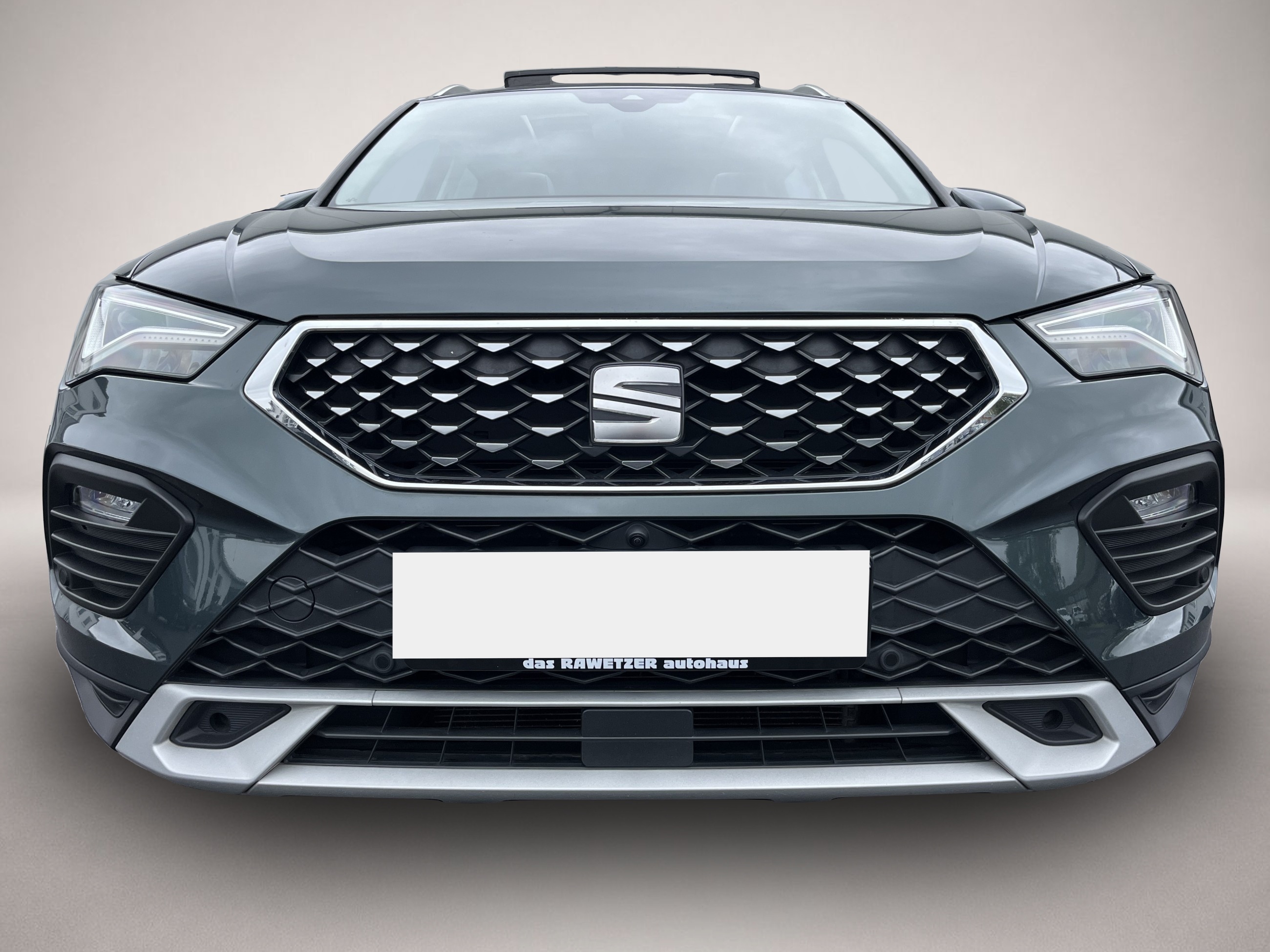 Bild 2 Seat Ateca 1.5 TSI DSG Xperience AHK PANO Navi 360RFK