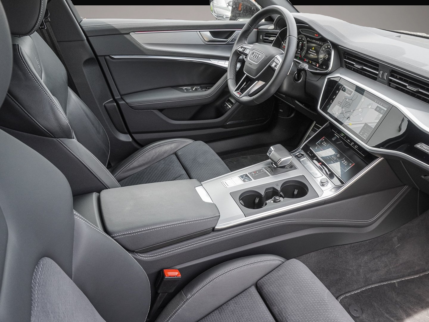 Bild 5 Audi A6 Avant TFSI e Sport AHK B&O Virtuell
