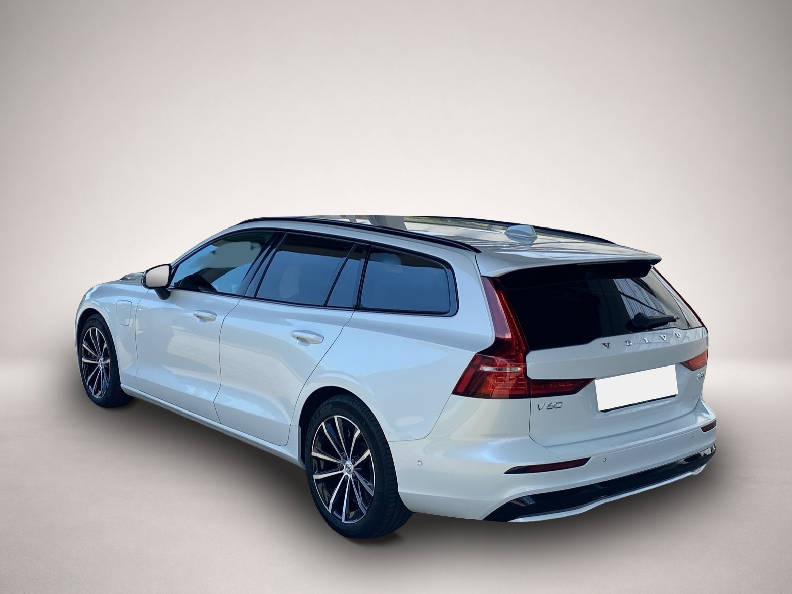 Bild 3 Volvo V60 T8 Plus Dark Recharge AWD*AHK*WiPa*MMY*4xShz