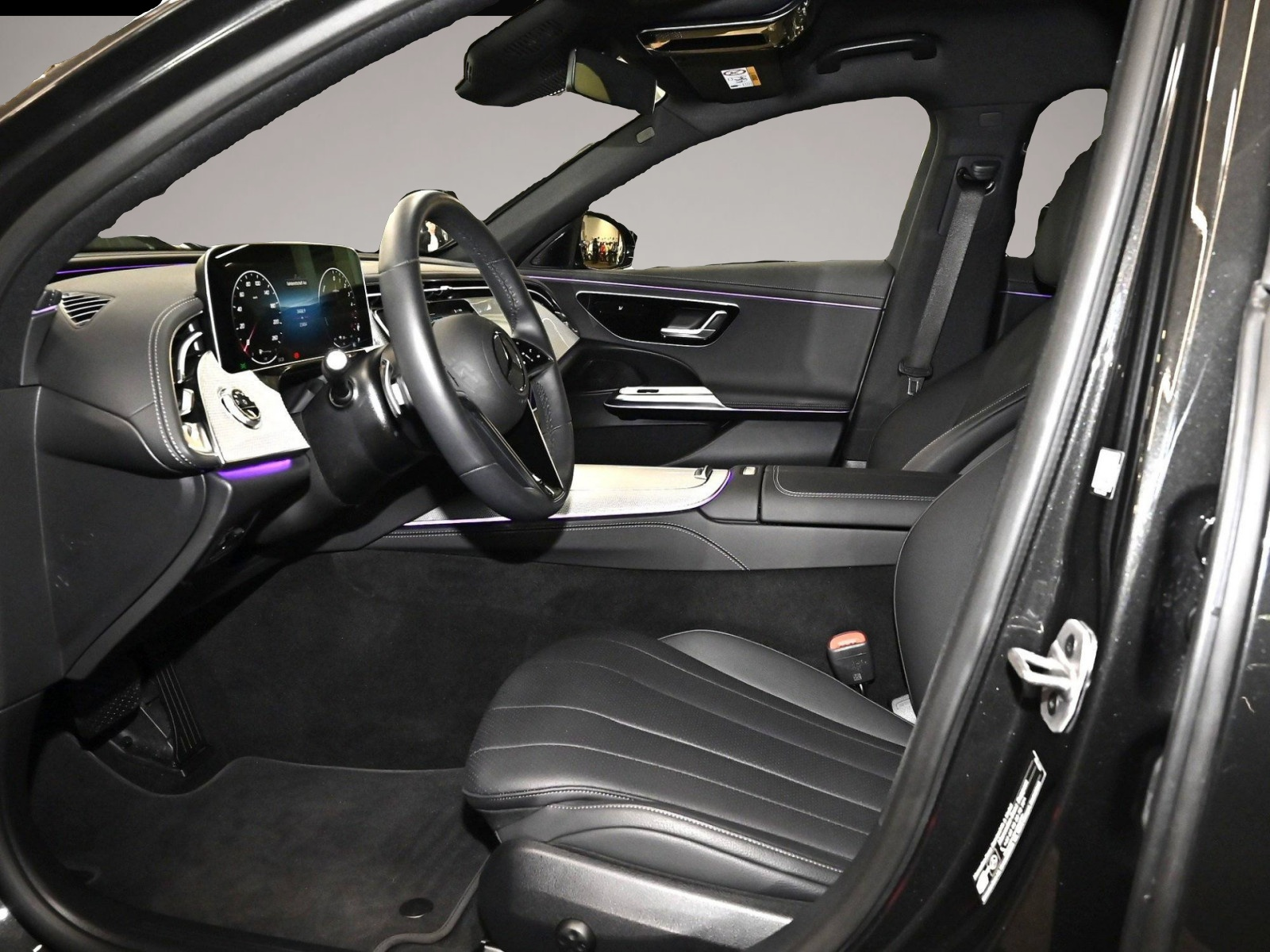 Bild 5 Mercedes-Benz E 300