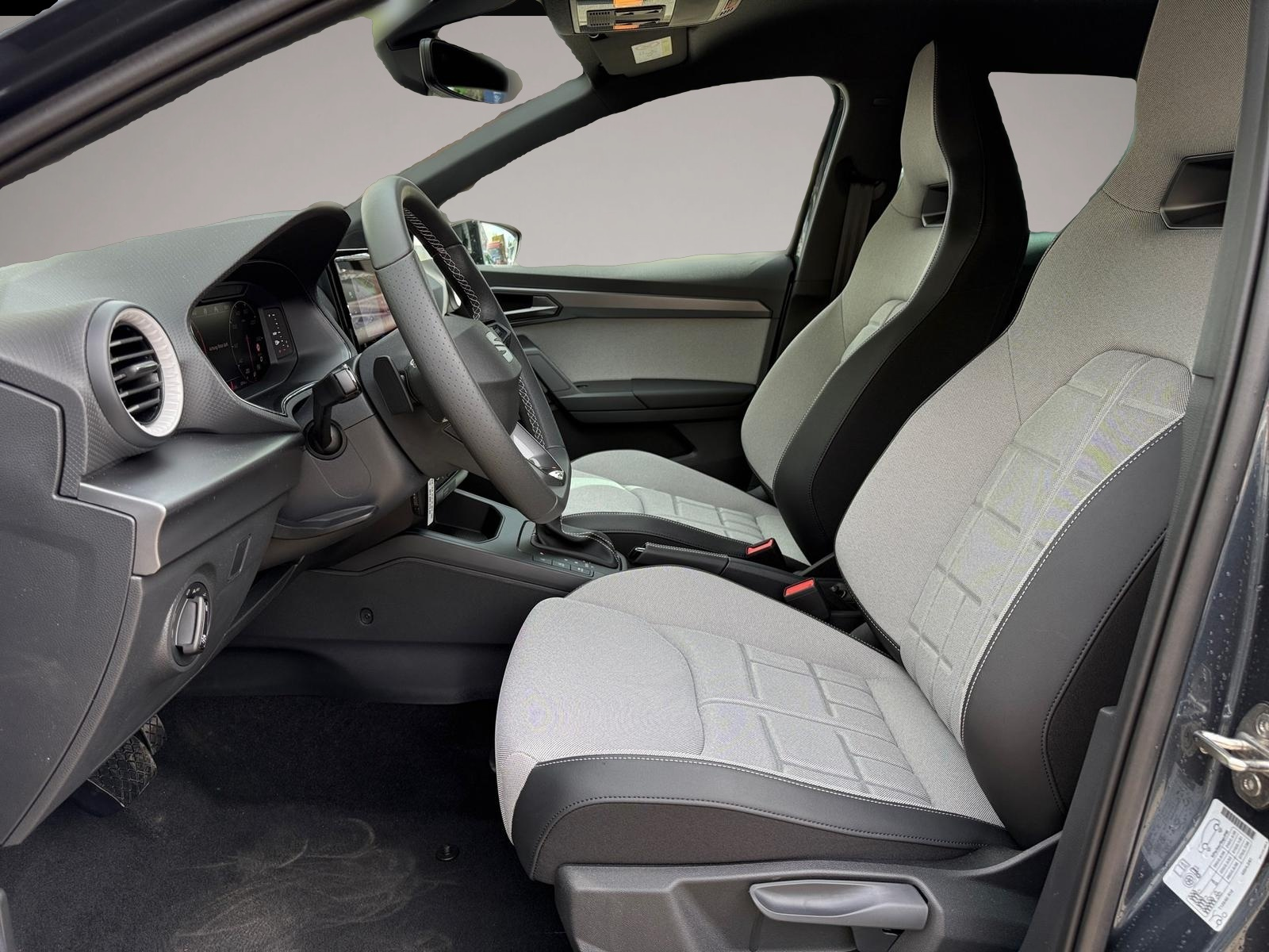 Bild 2 Seat Ibiza 1.0 TSI DSG FR NAVI ACC SHZ LED Kamera