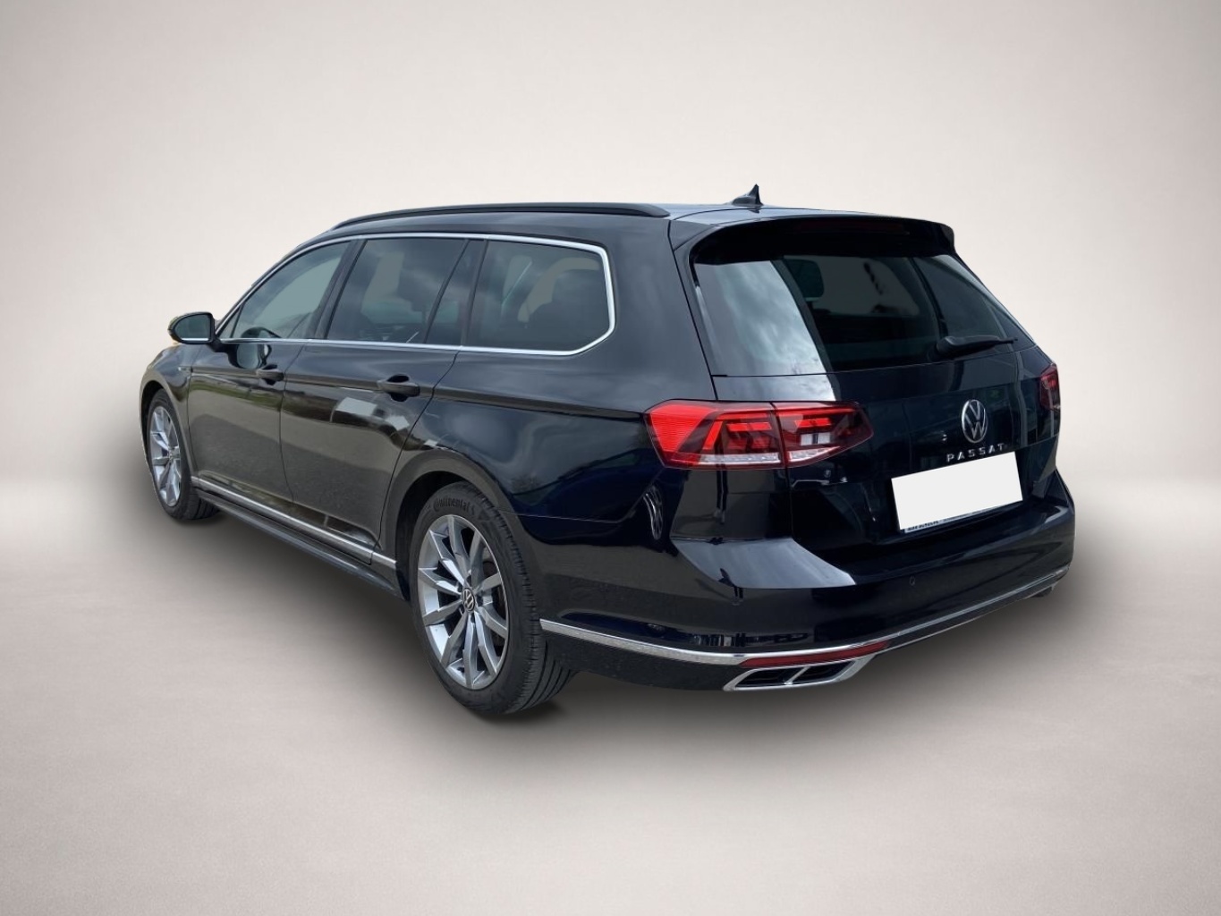 Bild 3 Volkswagen Passat Variant 2.0 TSI DSG R-Line STANDHEIZUNG+P