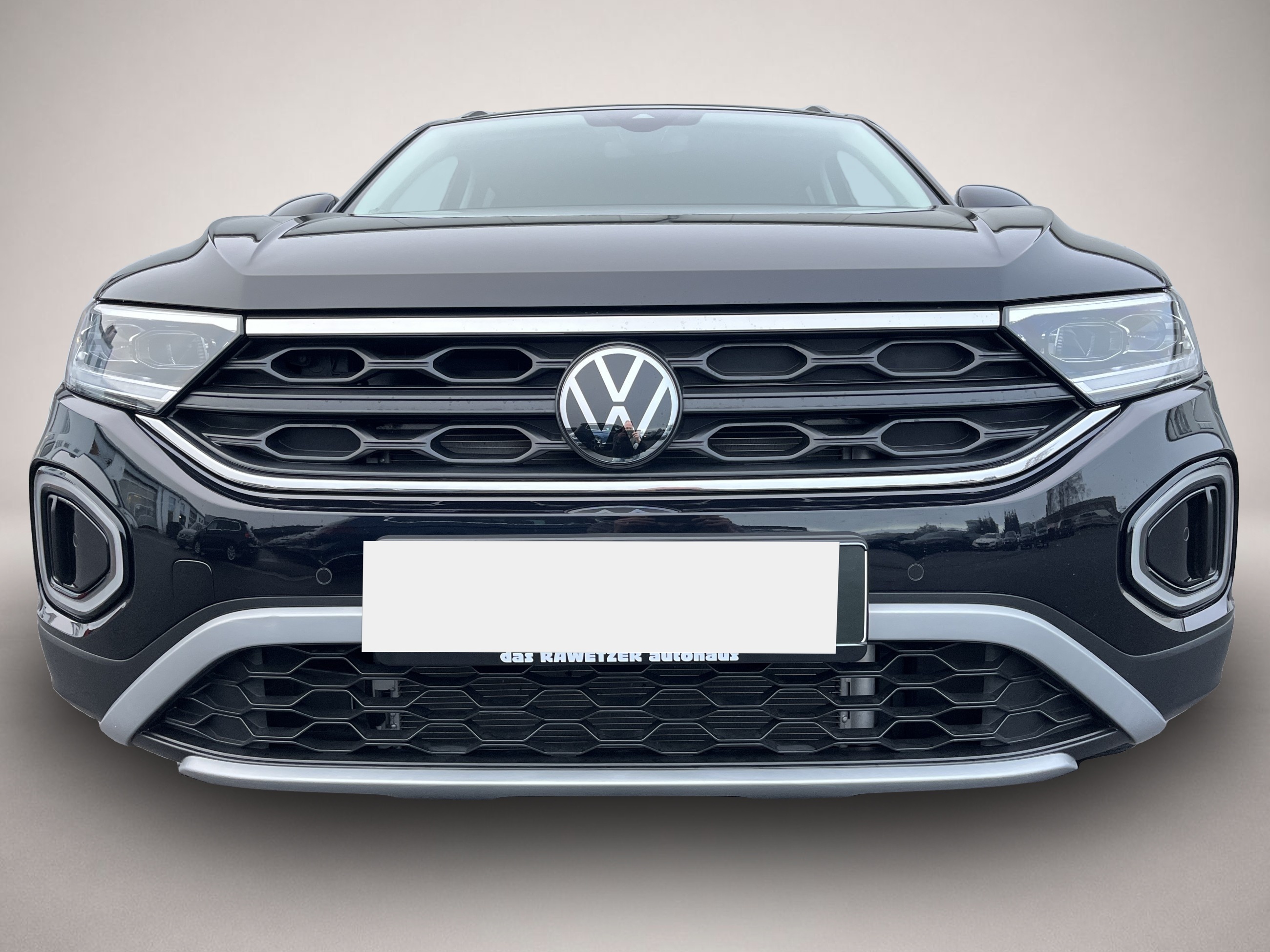 Bild 2 Volkswagen T-Roc 2.0 TDI DSG GOAL AHK Parklenk RFK Navi Tra