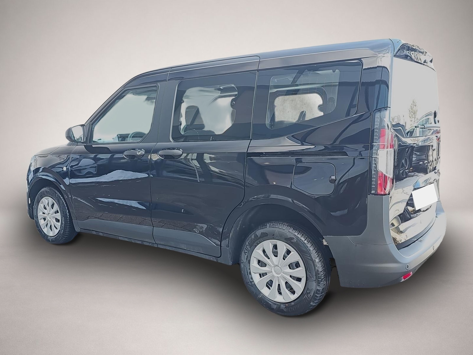 Fotografie des Ford Tourneo Courier 1.0 EB Trend / Klimaanlage