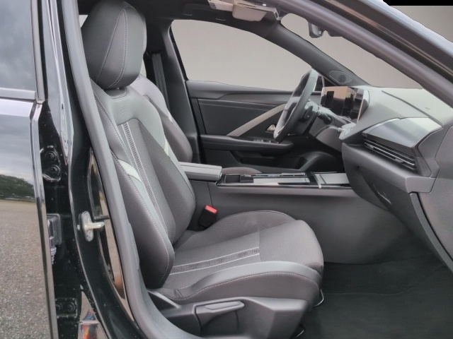 Fotografie 6 des Opel Astra ST GS 1.2Turbo*Autom Voll-LED 360°Kam ACC