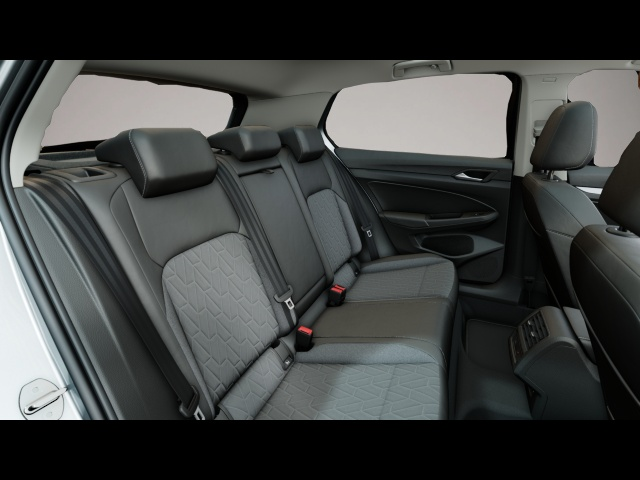 Bild 8 Volkswagen Golf VIII 1.5 eTSI OPF DSG ENERGY