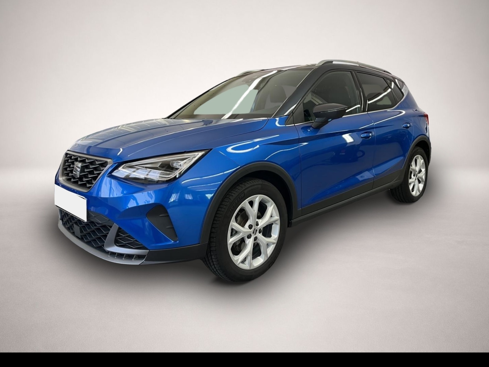 Fotografie Seat Arona 1.0 TSI AB196EUR FR NAVI DAB PDC SHZ ACC