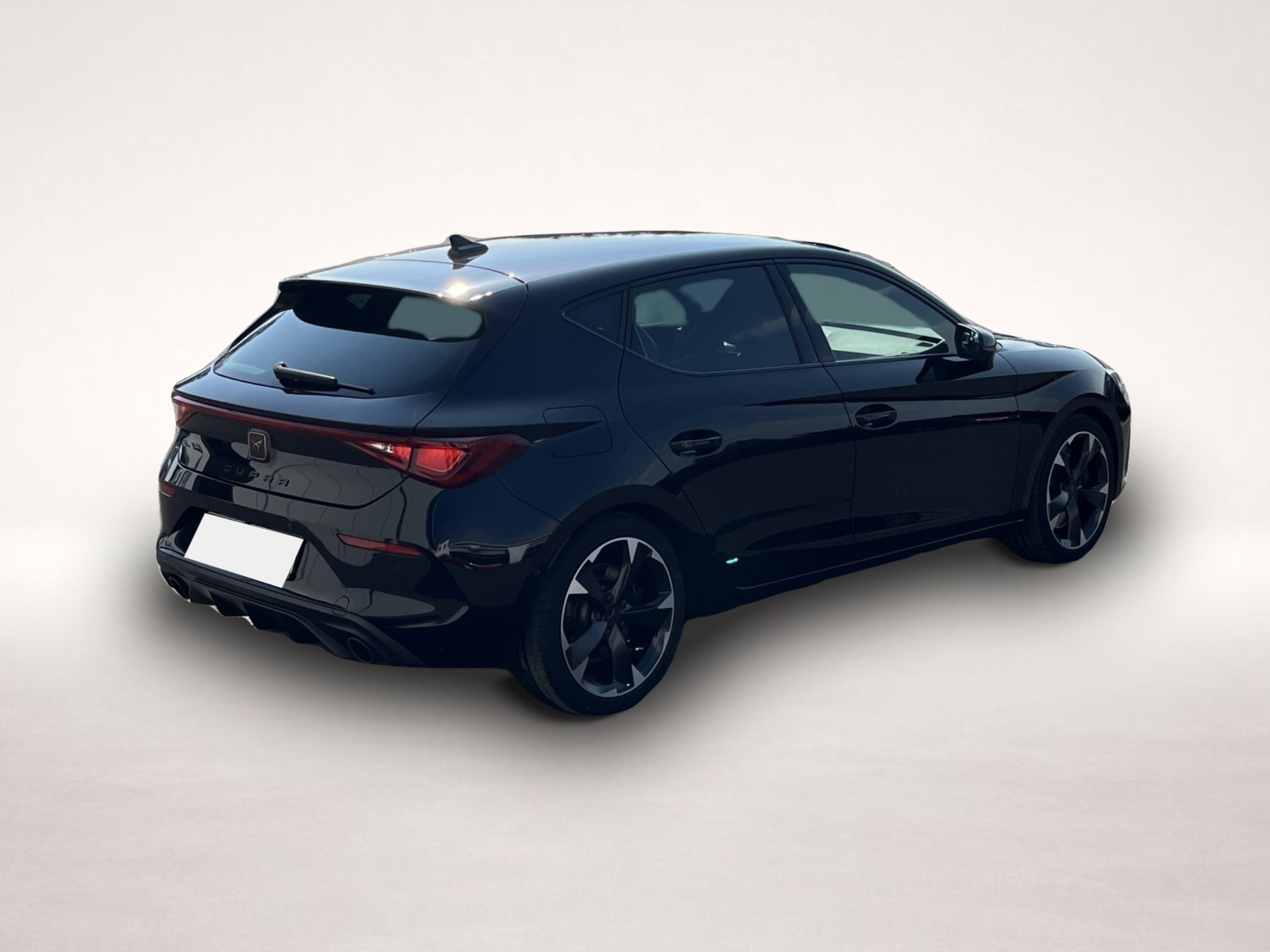 Bild 6 Cupra Leon 2.0 TSI DSG Navi ACC LR-HZG RFK LED SHZ DAB