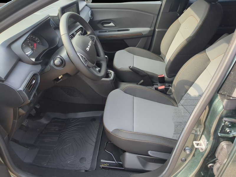 Bild 4 Dacia Jogger TCe 110 Extreme 5-Sitzer+PDC+RFK+LED