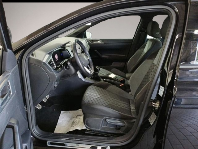 Bild 6 Volkswagen Polo VI 1.0 TSI R-Line *LED*Navi*Sitzheizung*