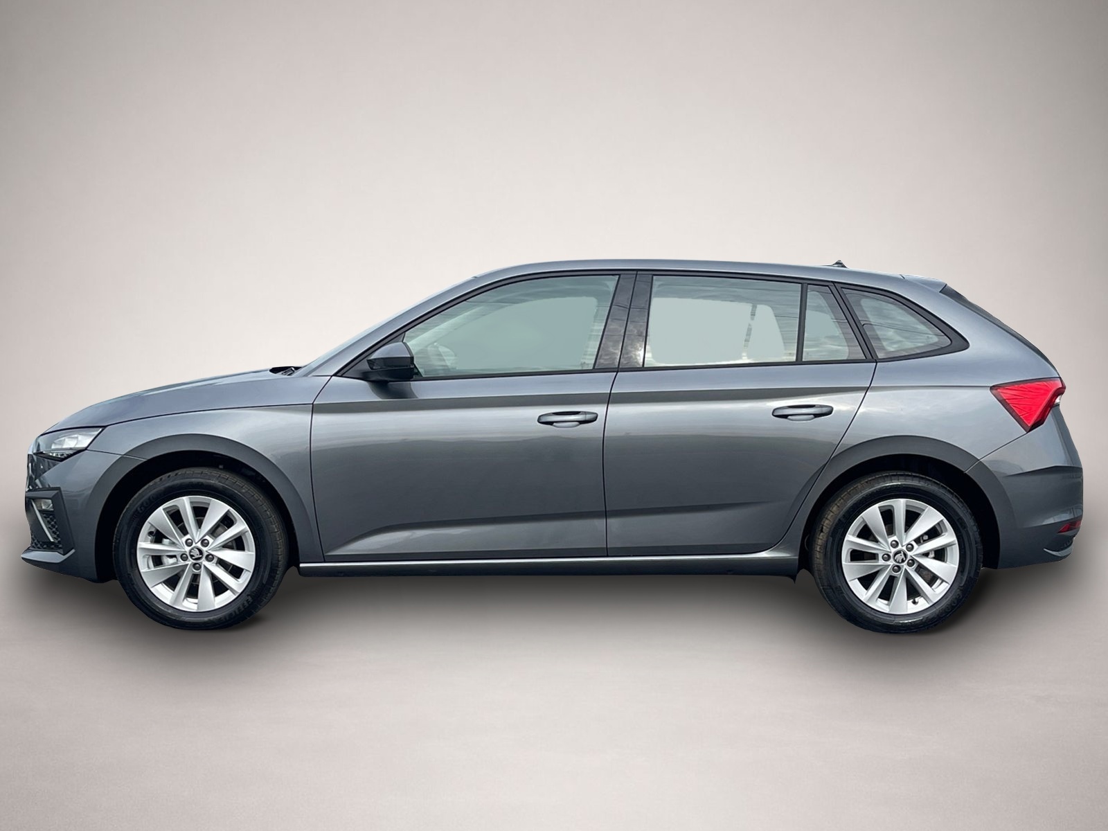 Fotografie des Skoda Scala Essence TSI|SMART LINK|TEMPOMAT|SHZ|KLIMA