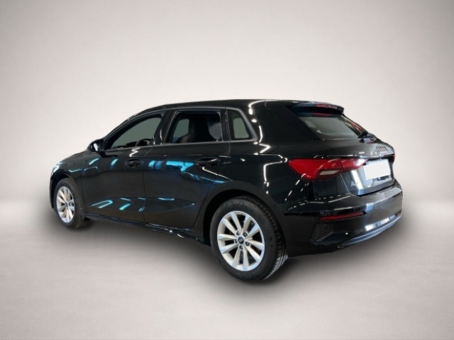Bild 4 Audi A3 Sportback 35TFSI LED/KLIMAAUTOMATIK/APS