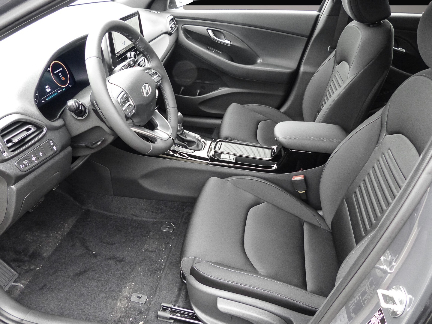 Fotografie 5 des Hyundai i30 Advantage Navi Digitales Cockpit LED Apple C