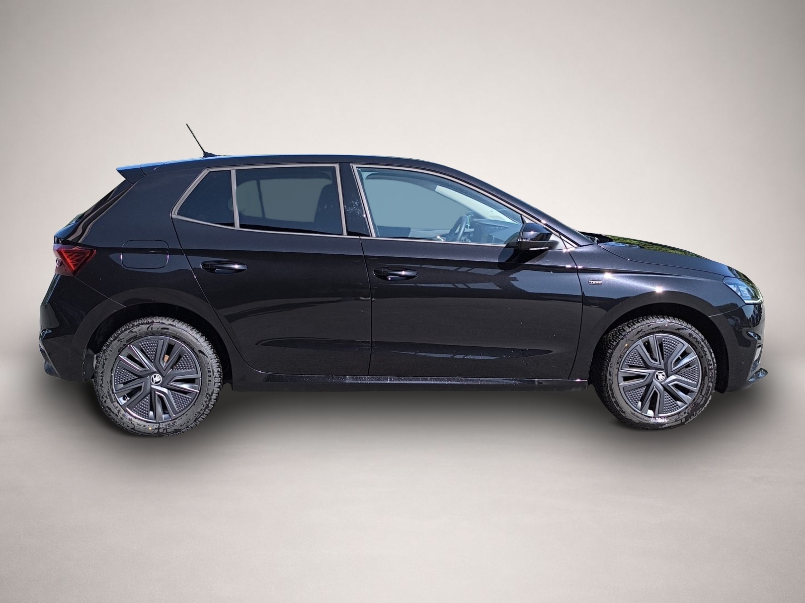 Bild 8 Skoda Fabia 1.5 TSI DSG Tour NAVI RFK ACC PDC SITZH LE