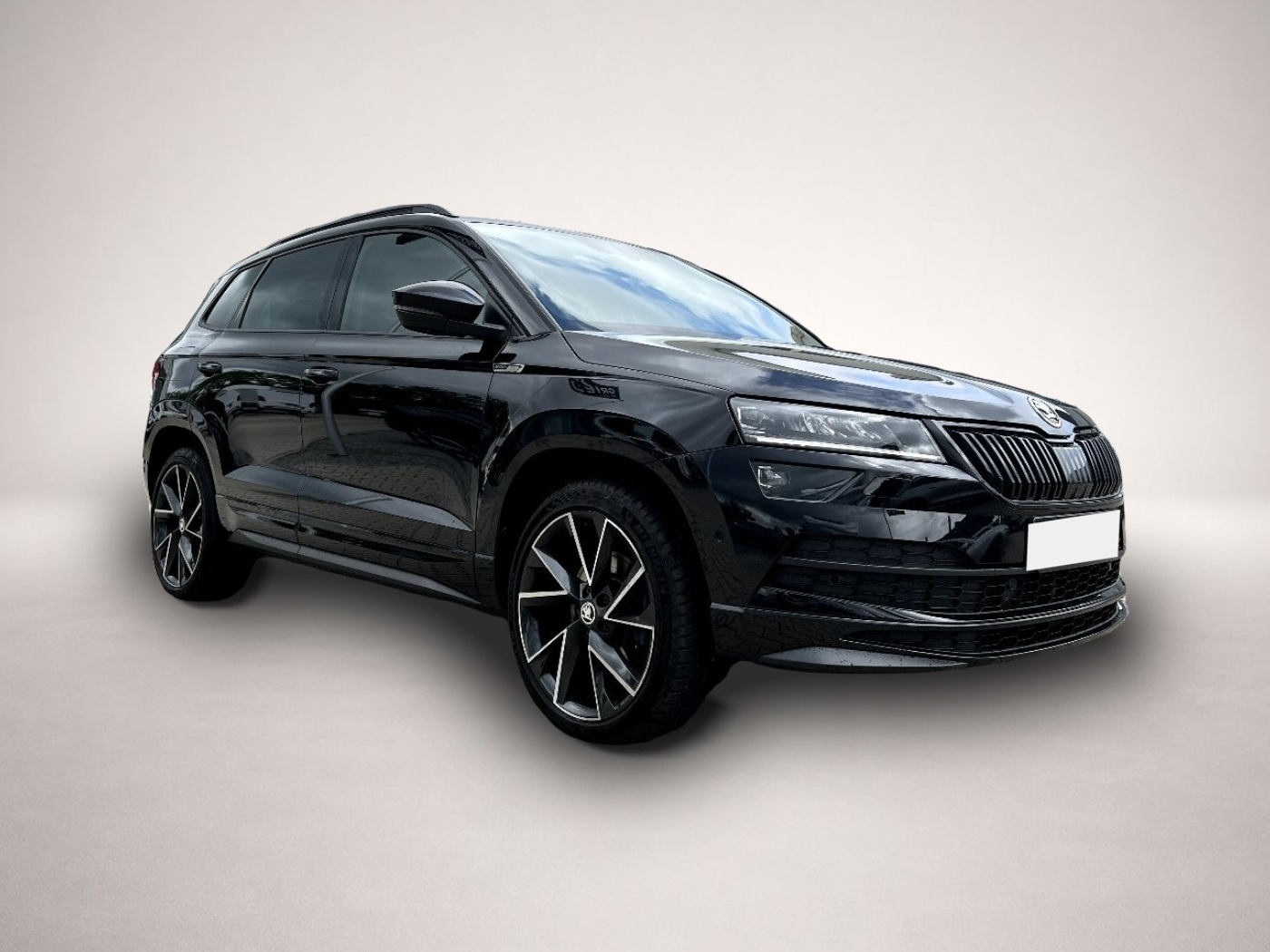 Bild 5 Skoda Karoq 2.0 TDI Sportline 4x4 *LED Navi AHK Sitzh.