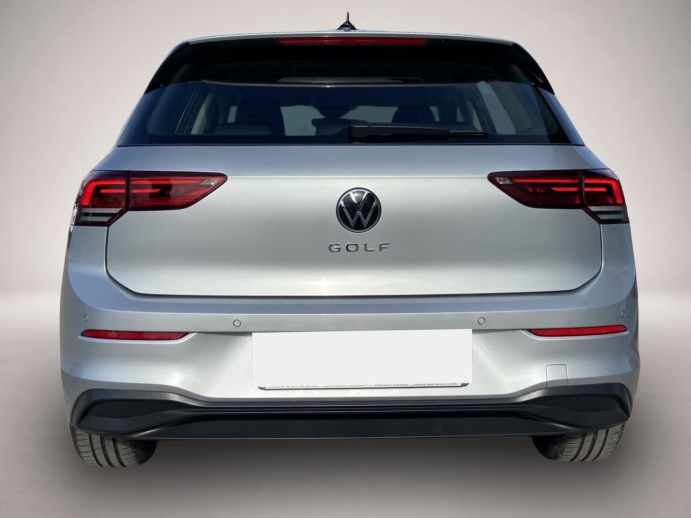 Fotografie des Volkswagen Golf 1.5 TSI Life APP-CONNECT+ACTIVE-INFO+ACC+LA