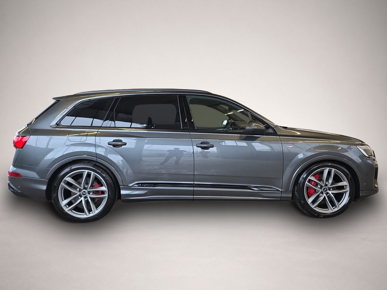 Bild 6 Audi Q7 55 TFSI qu. S line*schwarz+*AHK*Pano*Head_up