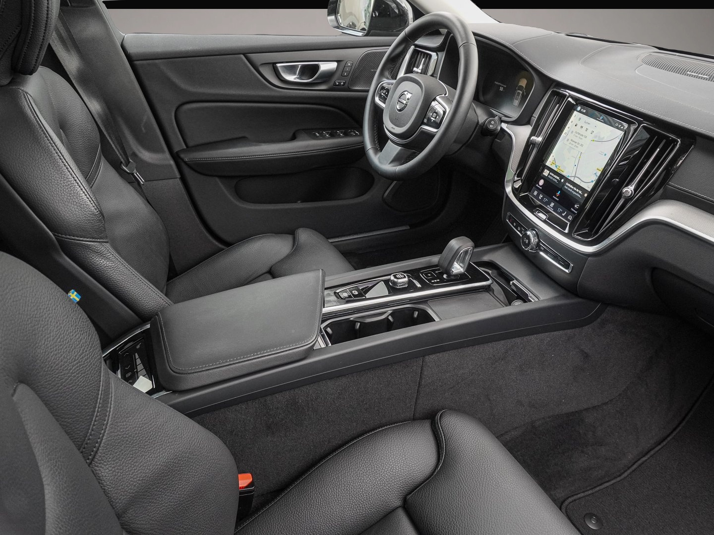 Bild 5 Volvo V60 Cross Country B4 AWD Ultimate Pano Head UP L