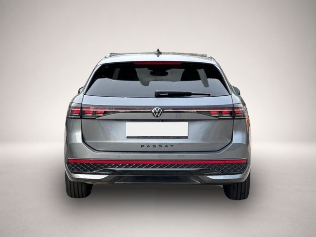 Bild 4 Volkswagen Passat Variant R-Line 4WD+PANO+AHK+HARMAN+NAVI+HUD+Matrix+ACC .