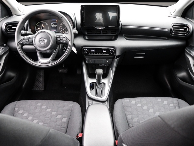 Bild 5 Mazda 2 Hybrid VVT-i 116 1.5L CVT FWD Centre-Line