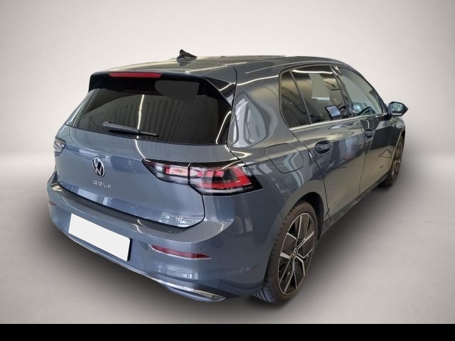 Bild 2 Volkswagen Golf VIII 1.5 eTSI DSG Edition 50*AHK*Pano*Matri