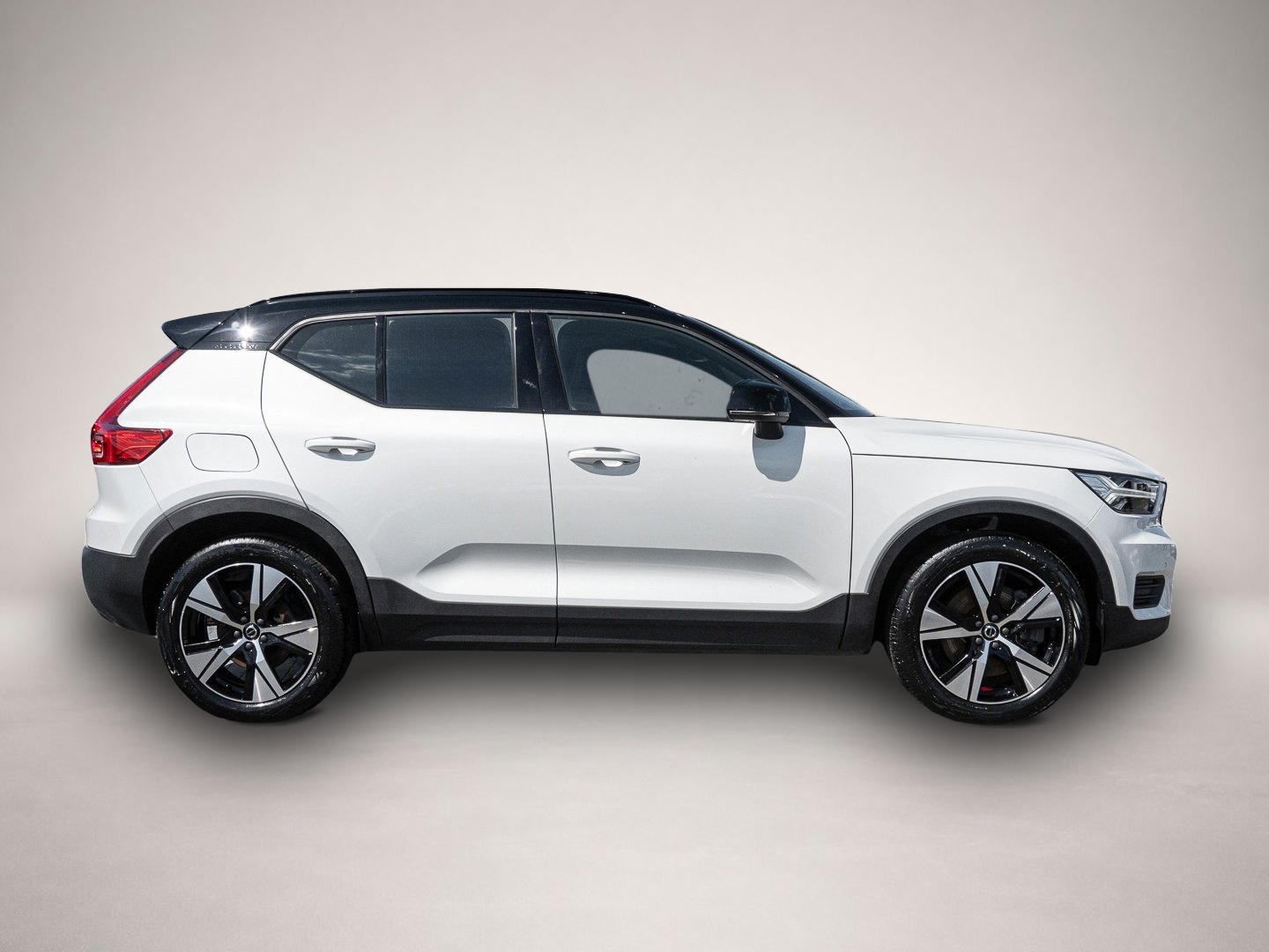 Bild 4 Volvo XC40 T4 TwinEng 2WD R-Design Plug-In LED Kamera