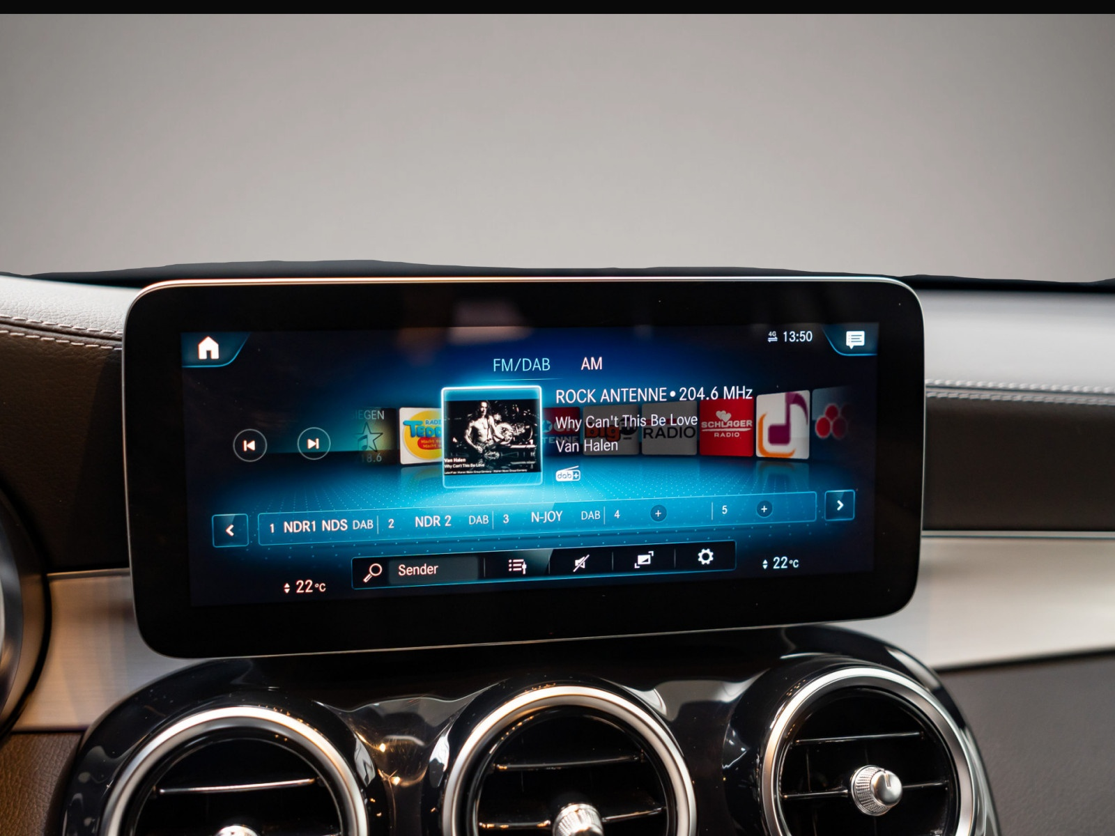 Bild 7 Mercedes-Benz GLC 300