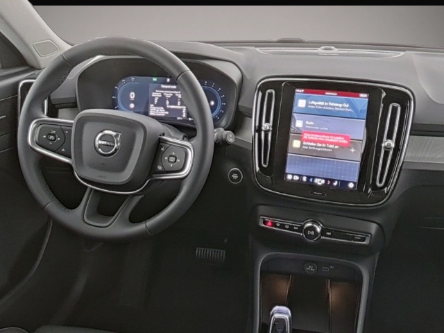Bild 6 Volvo XC40 Plus Dark 2WD Leder Digitales Cockpit Memor