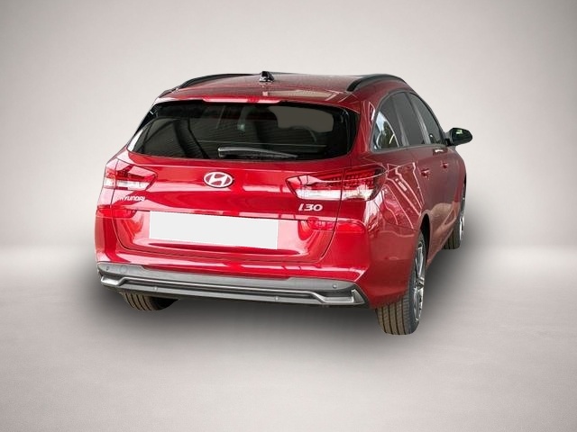 Fotografie 2 des Hyundai i30 Kombi Comfort Plus 1.0 TGDI DCT / Navi / Si.