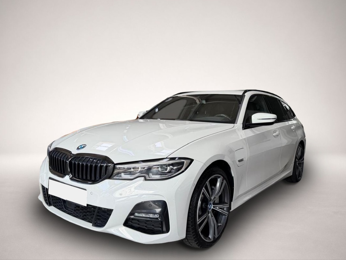 Bild 1 BMW 330 e M Sport Shadow-Line LiveCockpit Prof. ACC